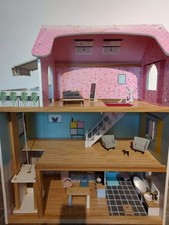 Casa Delle Bambole in Legno